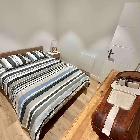 Le Port - Maison De Pecheurs Quartier Du Passage Holiday home *