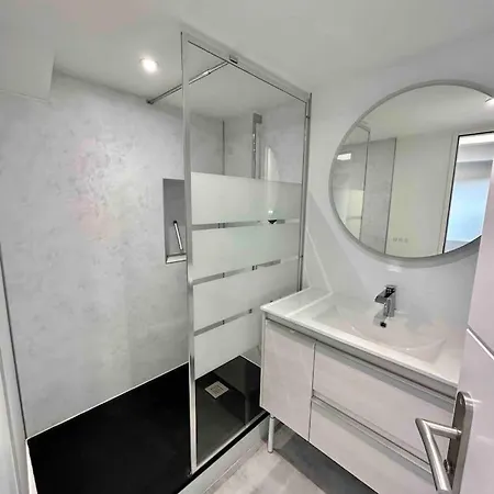 Holiday home Le Port - Maison De Pecheurs Quartier Du Passage Les Sables-d'Olonne