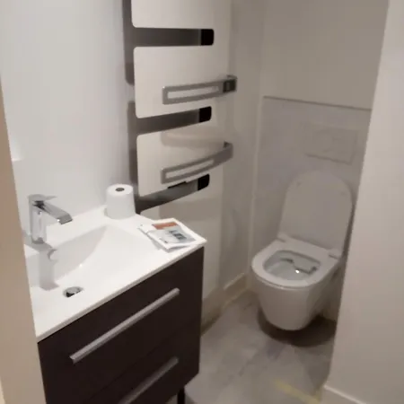 Le Port - Maison De Pecheurs Quartier Du Passage Hébergement de vacances